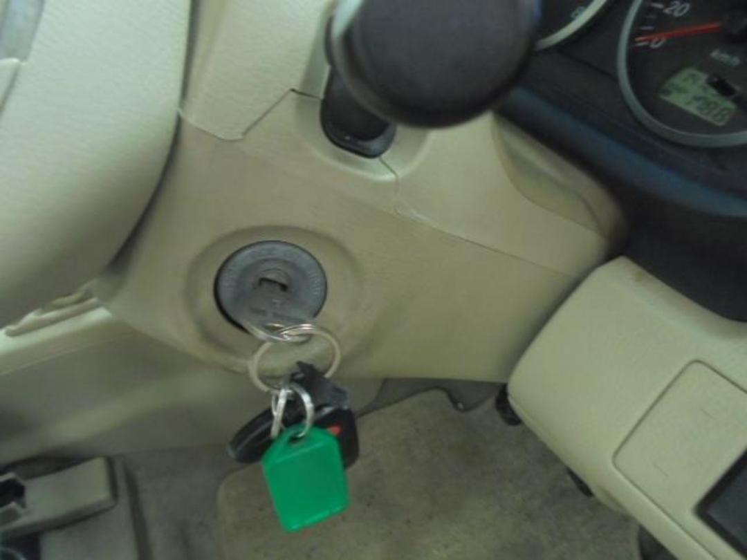 Photo '6' of Mazda Demio