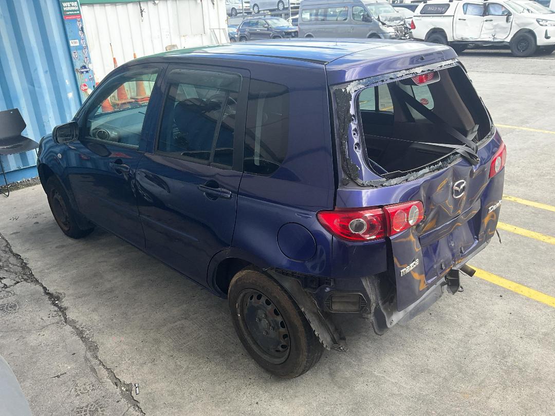 Photo '9' of Mazda Demio