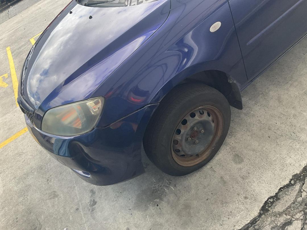 Photo '6' of Mazda Demio