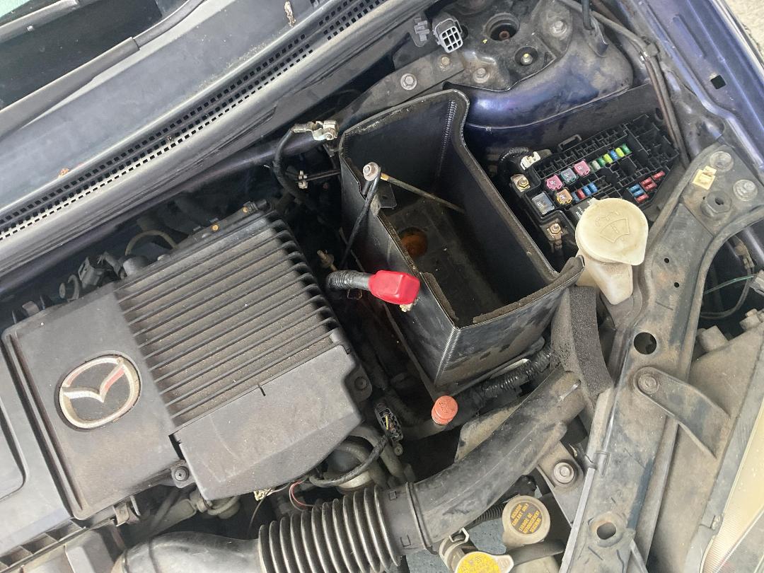 Photo '16' of Mazda Demio