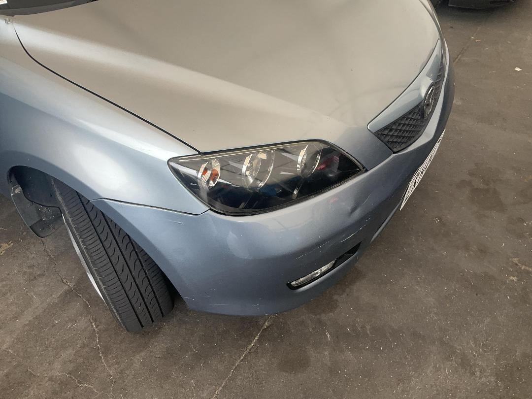 Photo '4' of Mazda Demio Photo '4' of Mazda Demio