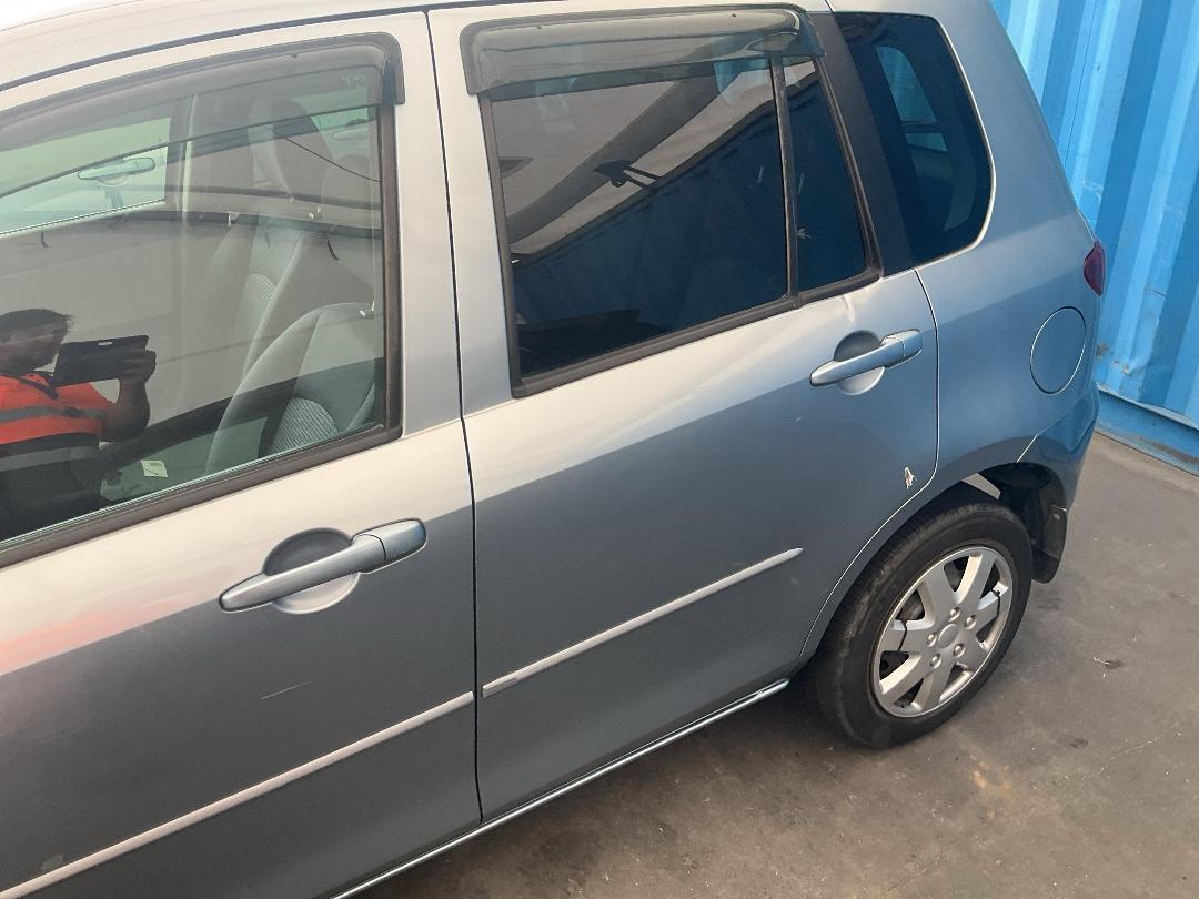 Photo '9' of Mazda Demio Photo '9' of Mazda Demio