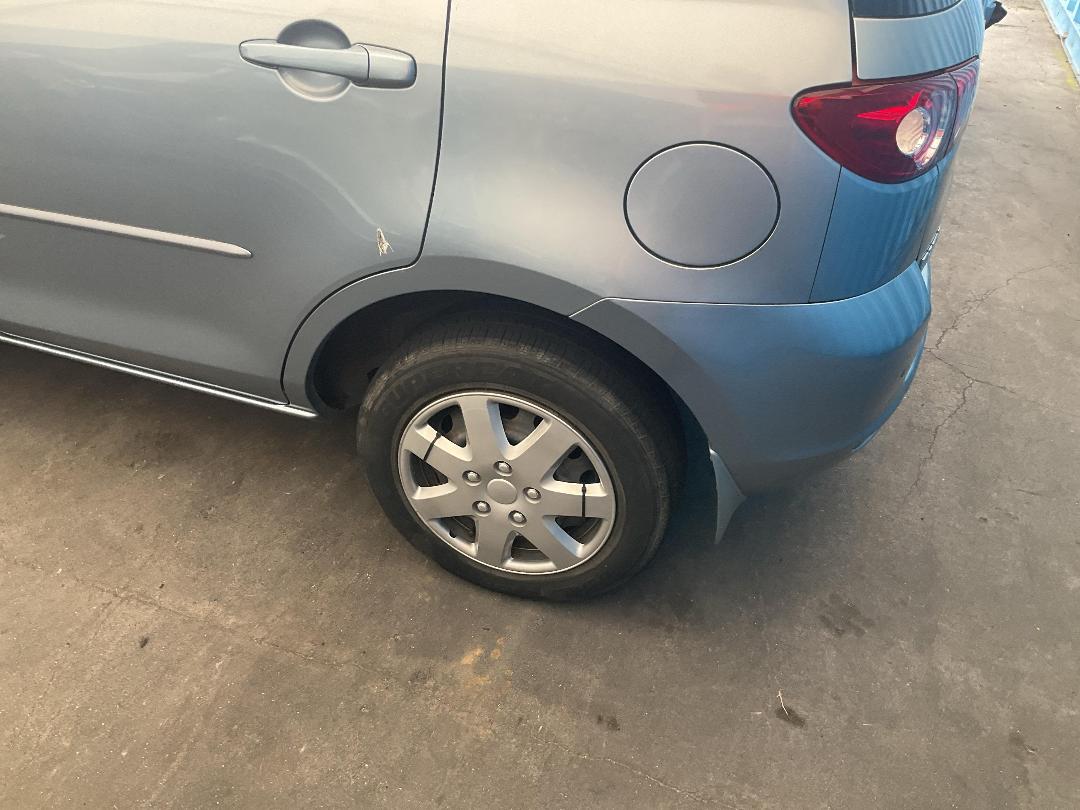 Photo '11' of Mazda Demio Photo '11' of Mazda Demio