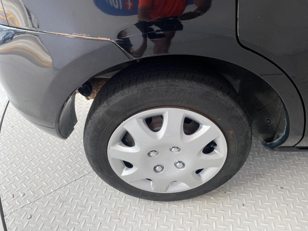 Photo '12' of Mazda Demio Photo '12' of Mazda Demio