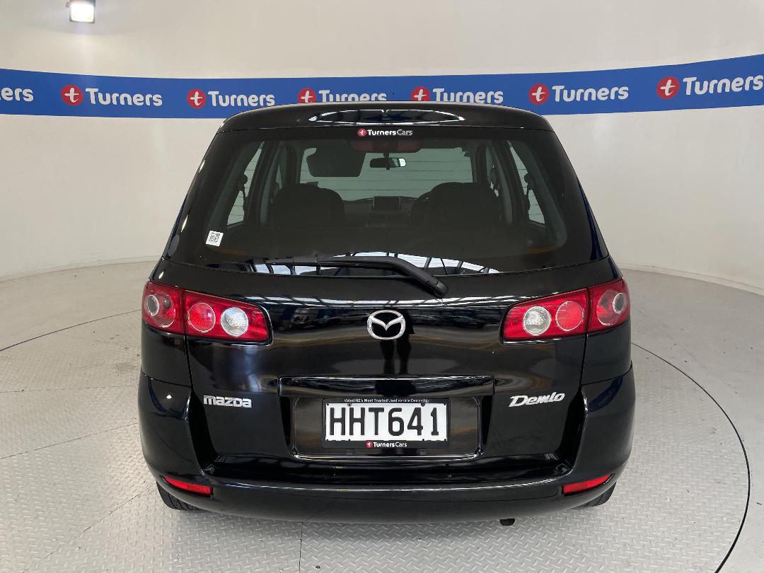 Photo '6' of Mazda Demio Photo '6' of Mazda Demio