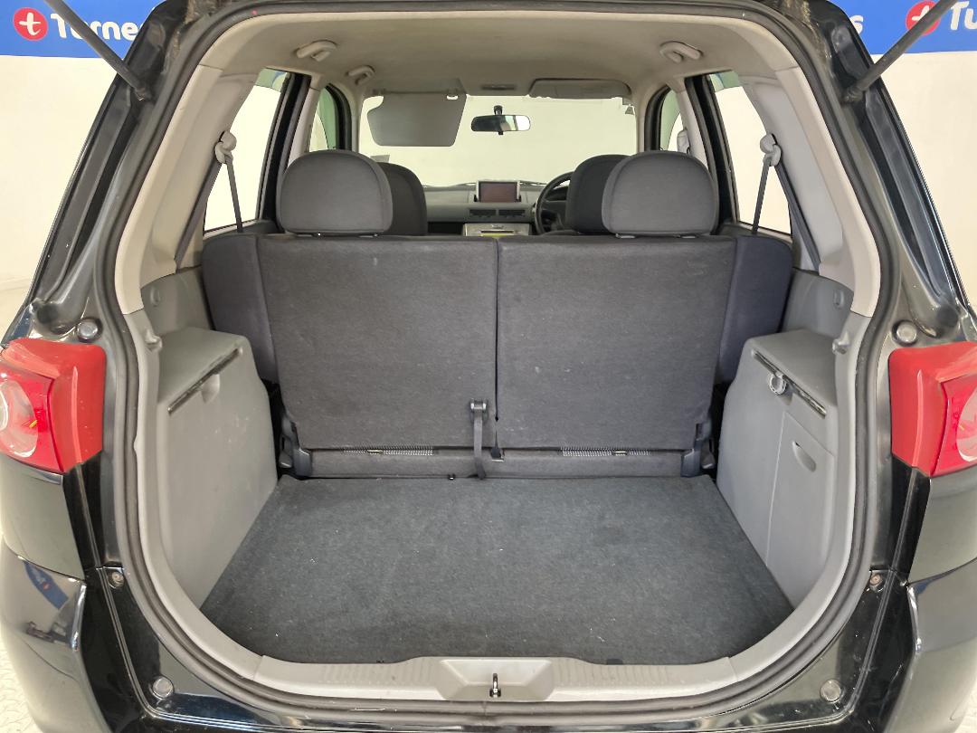 Photo '14' of Mazda Demio Photo '14' of Mazda Demio