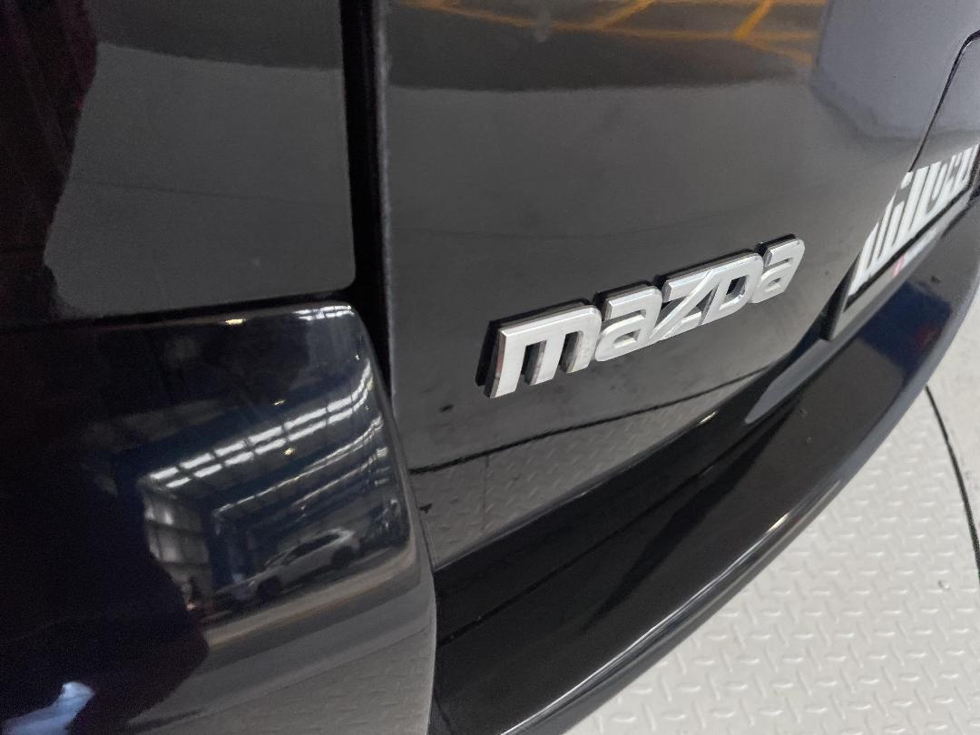 Photo '30' of Mazda Demio Photo '30' of Mazda Demio