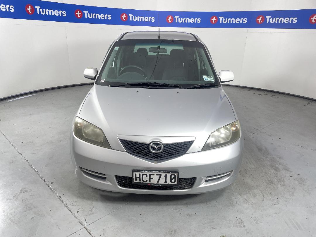 Photo '2' of Mazda Demio Photo '2' of Mazda Demio