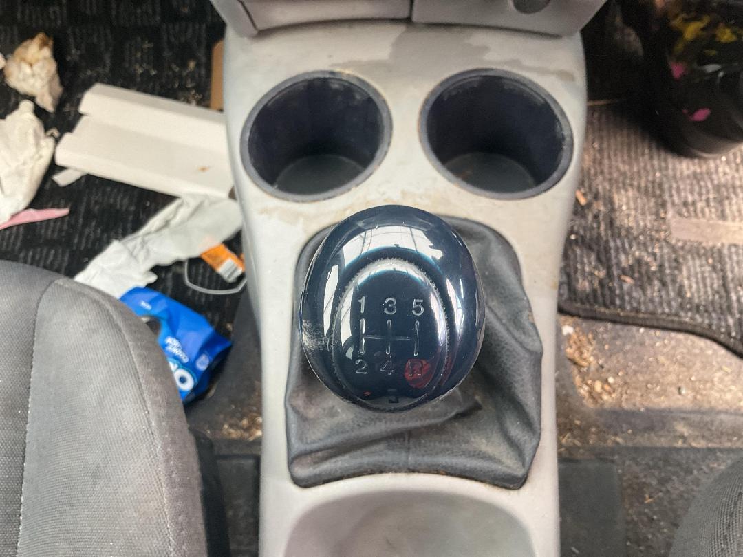 Photo '12' of Mazda Demio