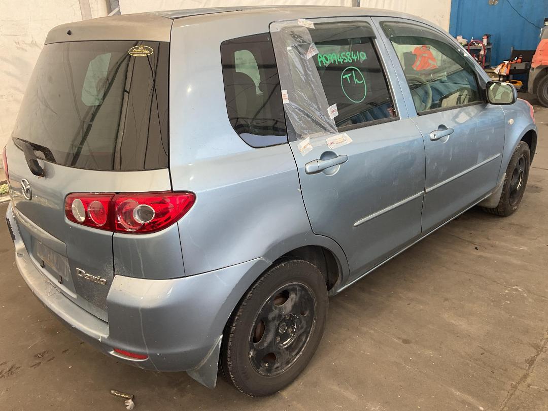 Photo '6' of Mazda Demio