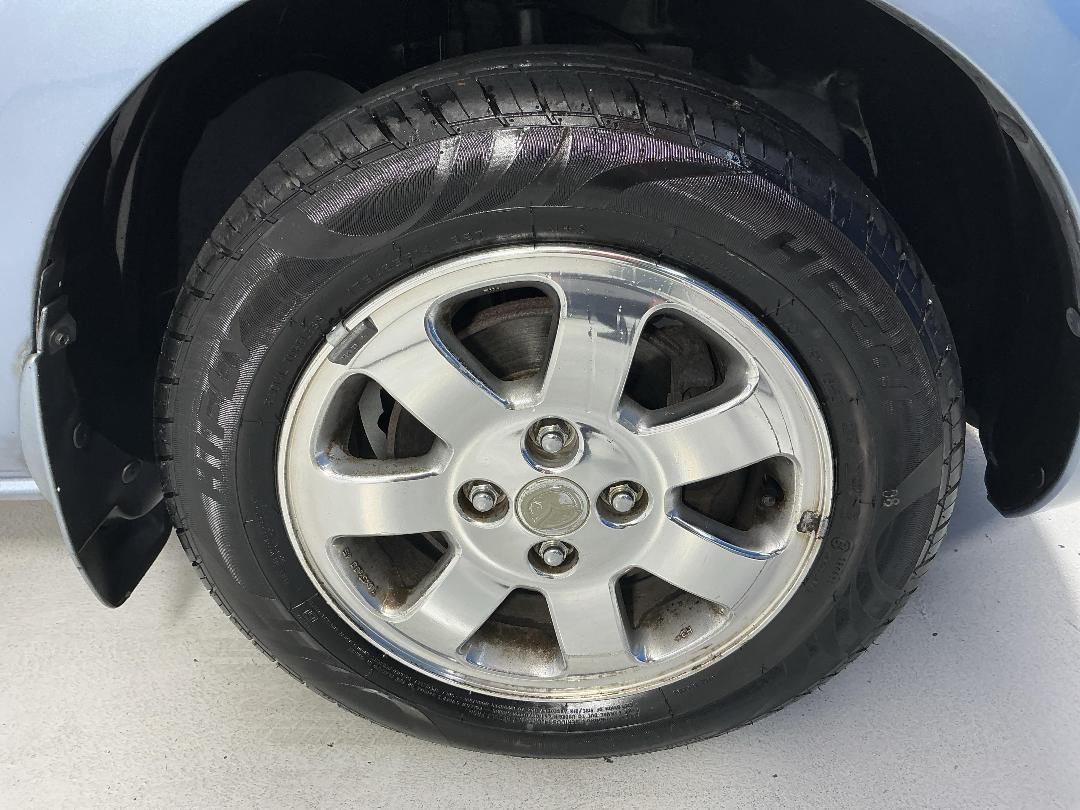 Photo '9' of Mazda Demio