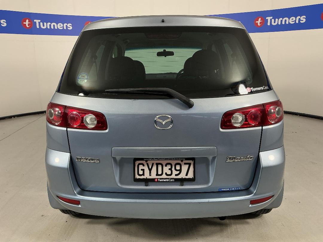 Photo '6' of Mazda Demio