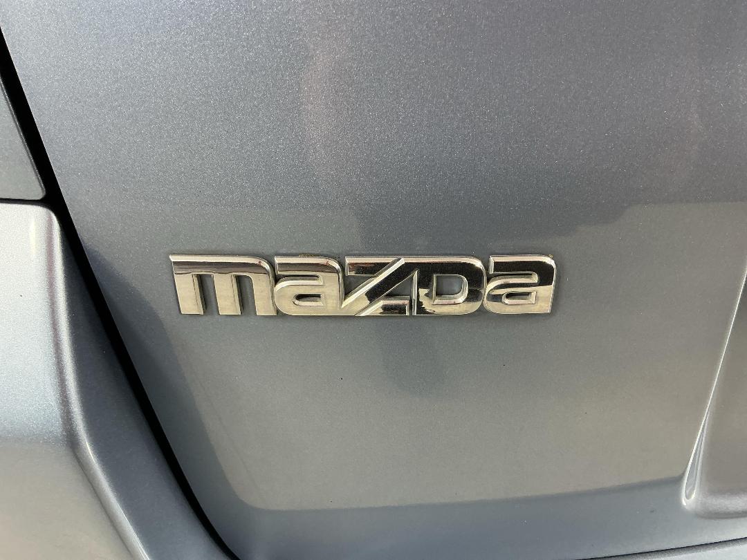 Photo '26' of Mazda Demio