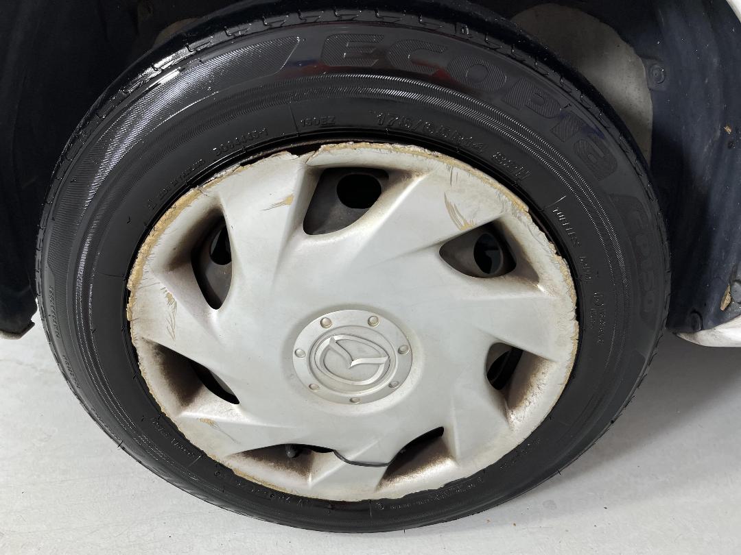 Photo '10' of Mazda Demio Photo '10' of Mazda Demio