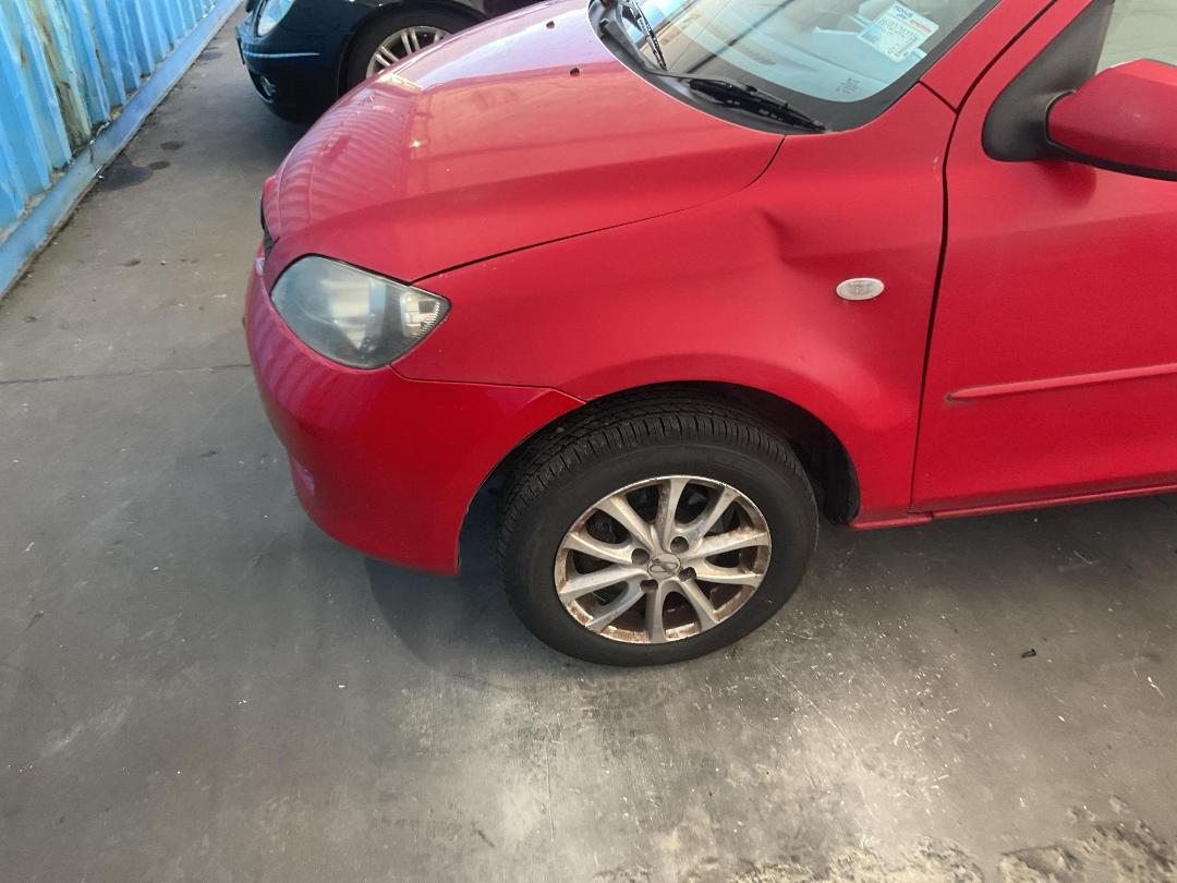 Photo '6' of Mazda Demio