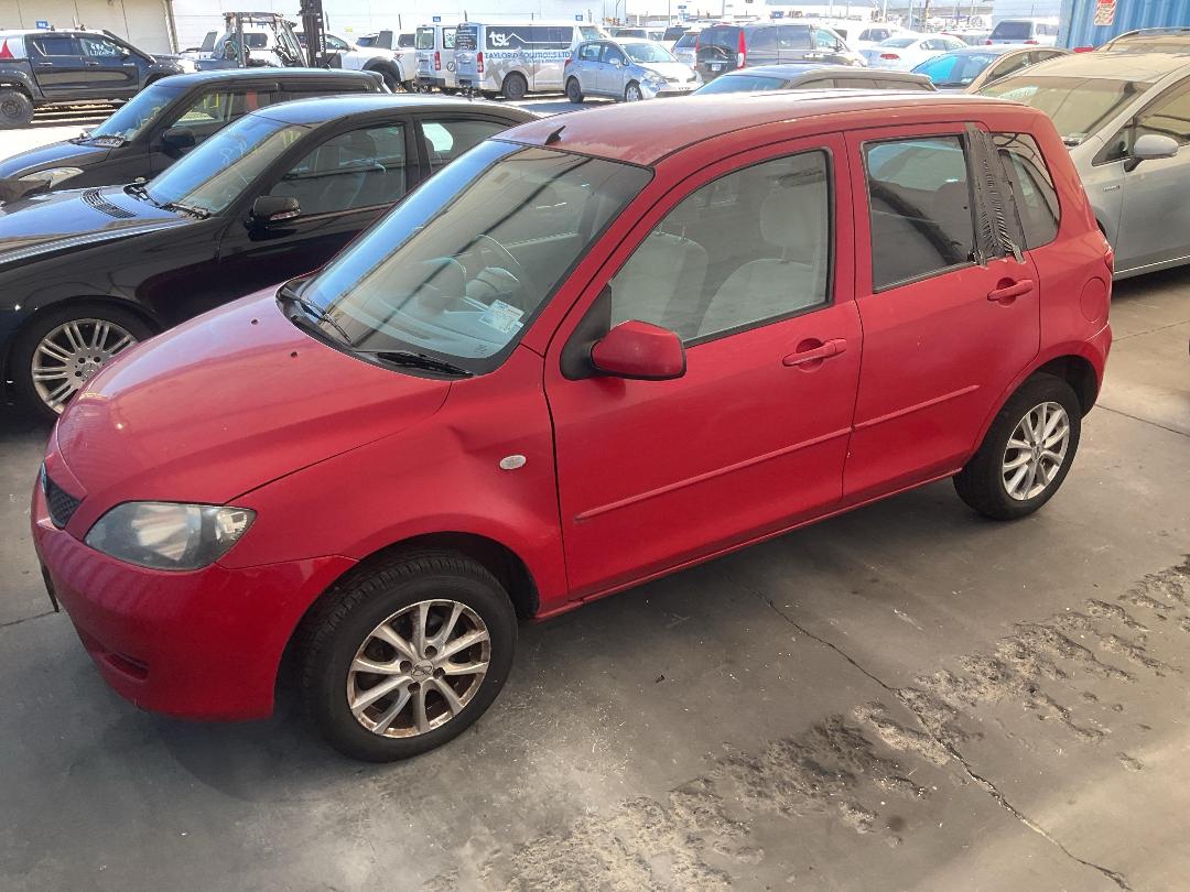 Photo '5' of Mazda Demio