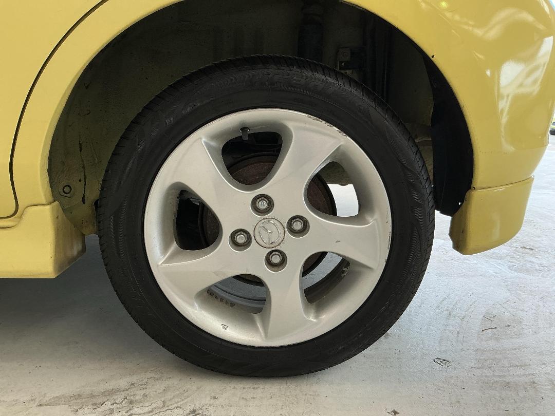 Photo '11' of Mazda Mazda2 Photo '11' of Mazda Mazda2