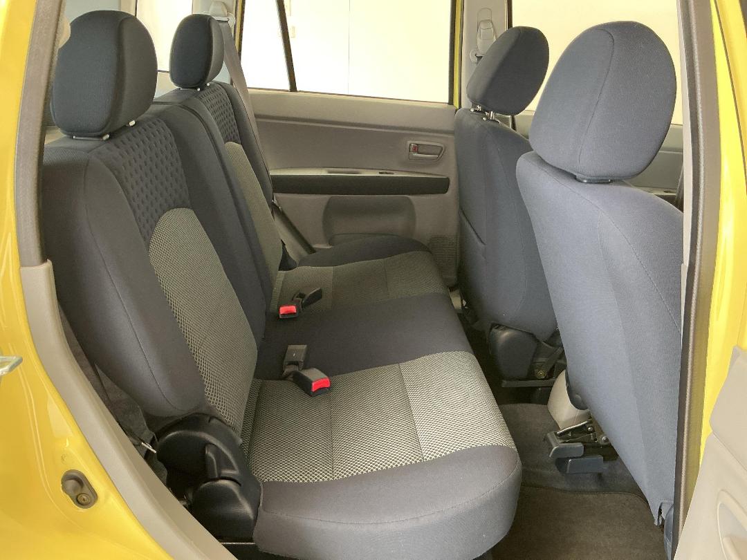 Photo '20' of Mazda Mazda2 Photo '20' of Mazda Mazda2