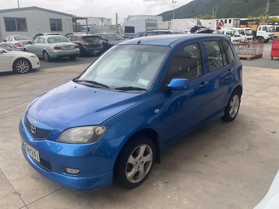 Photo '2' of Mazda Mazda2 Sport ABS