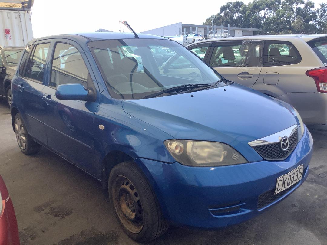 Photo '2' of Mazda Mazda2 ABS