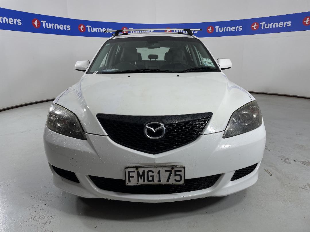 Photo '2' of Mazda Mazda3 Sporthatch GLX Photo '2' of Mazda Mazda3 Sporthatch GLX