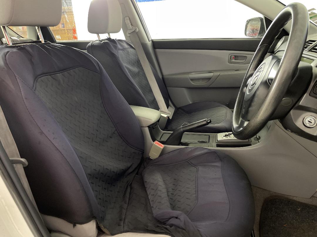 Photo '14' of Mazda Mazda3 Sporthatch GLX Photo '14' of Mazda Mazda3 Sporthatch GLX