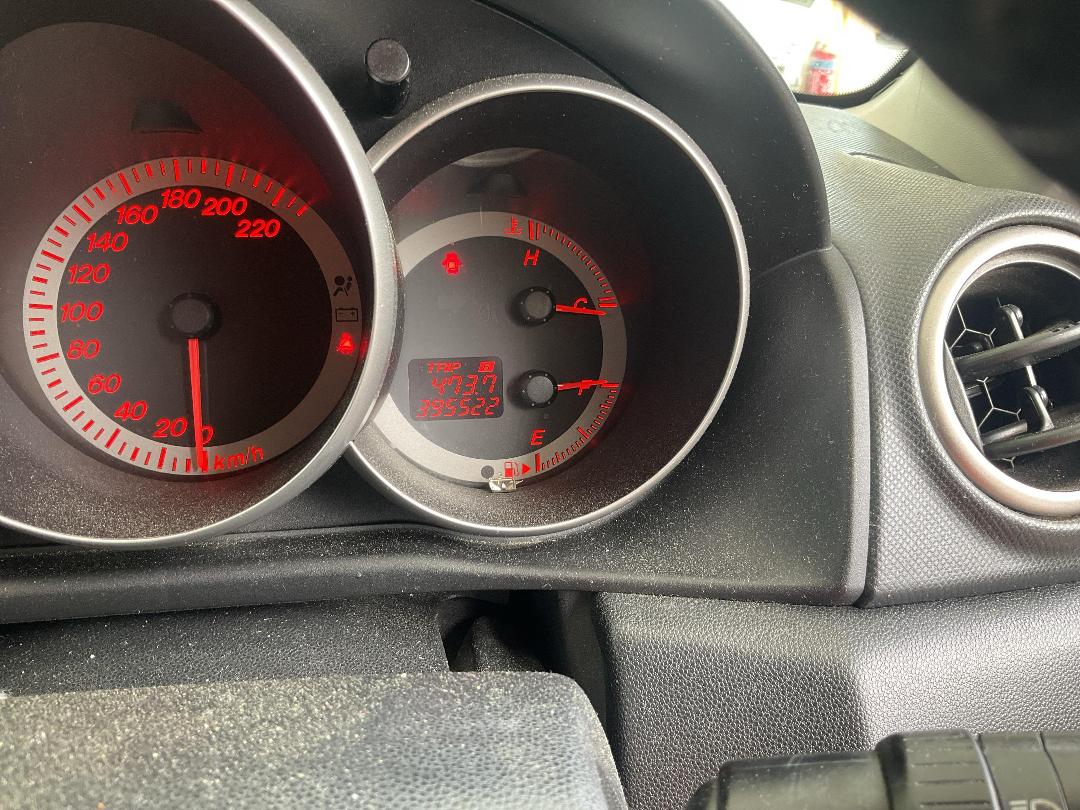 Photo '8' of Mazda Mazda3 Sporthatch SP23