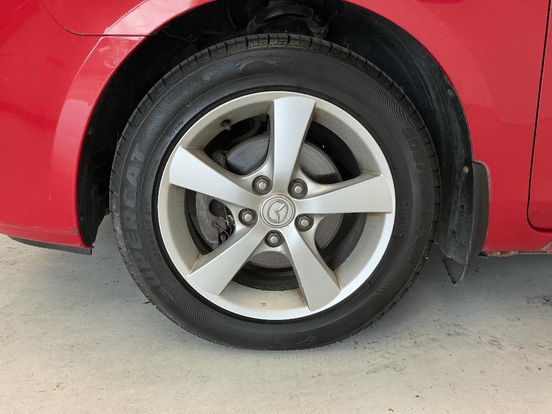 Photo '10' of Mazda Mazda3