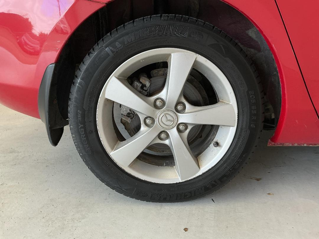 Photo '12' of Mazda Mazda3