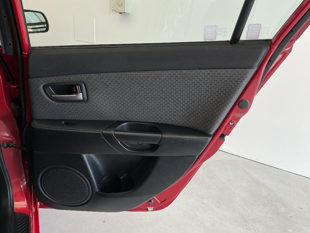 Photo '19' of Mazda Mazda3