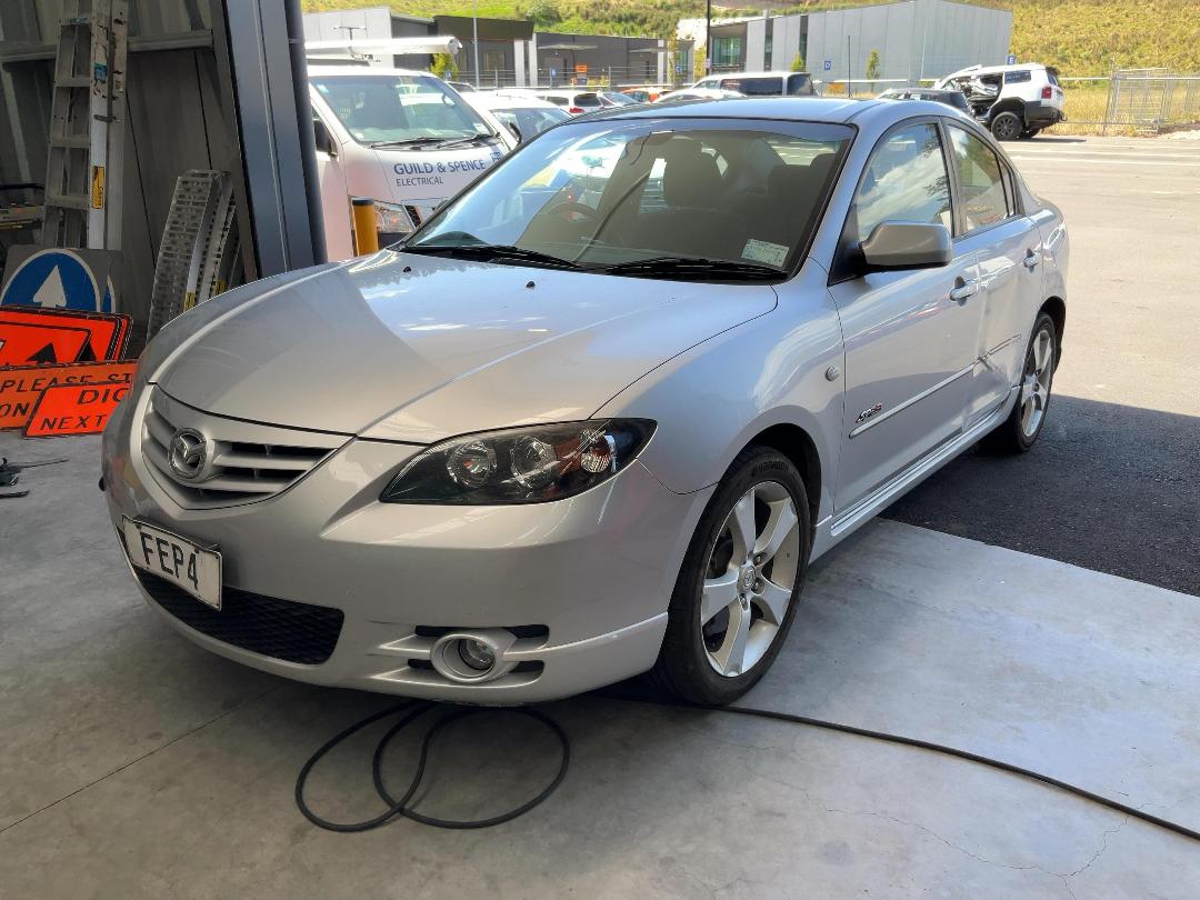 Photo '3' of Mazda Mazda3 SP23