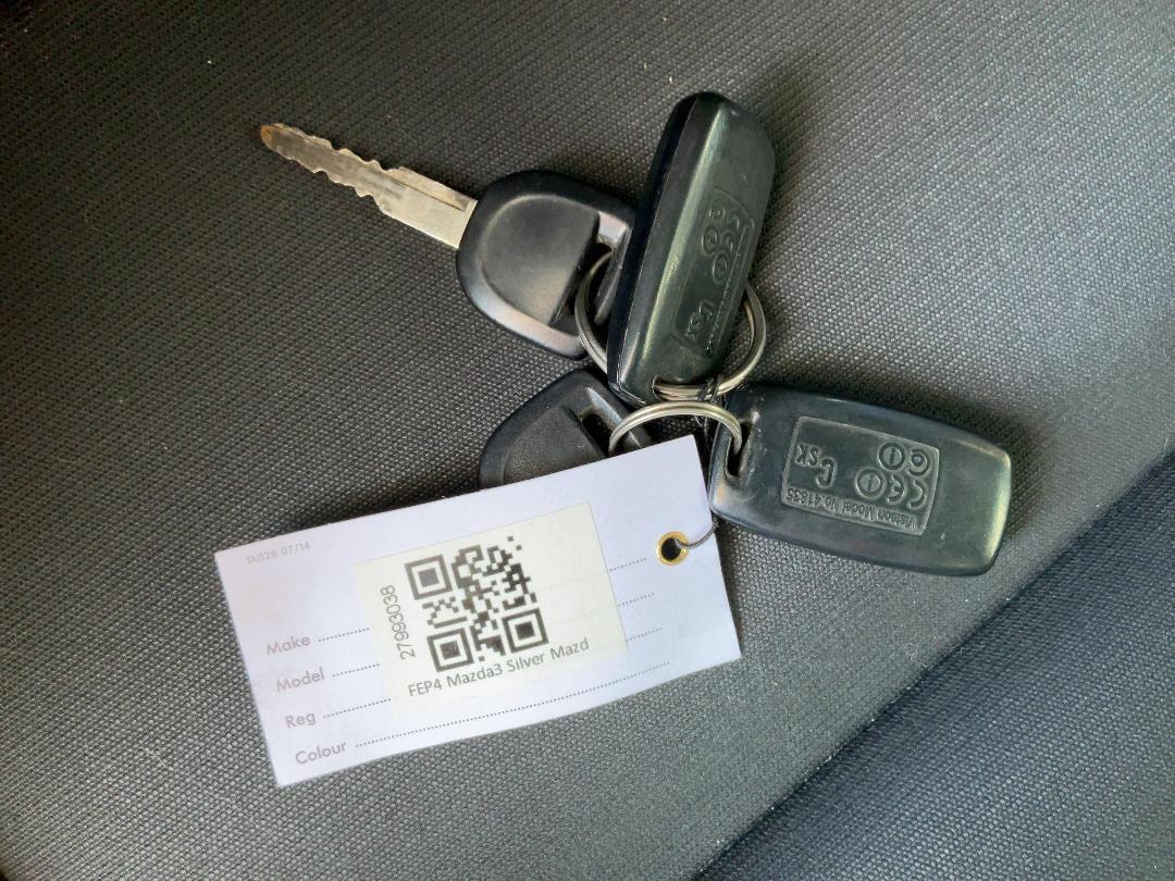 Photo '20' of Mazda Mazda3 SP23