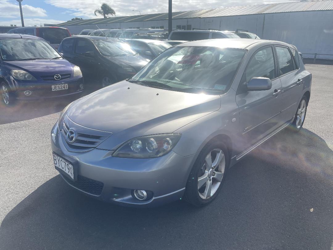 Photo '3' of Mazda Mazda3 Sporthatch SP23