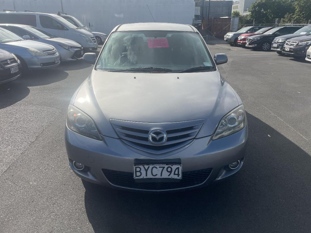 Photo '2' of Mazda Mazda3 Sporthatch SP23