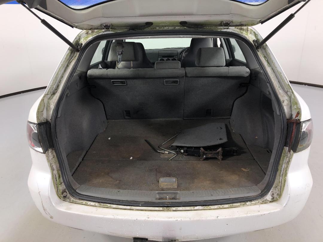 Photo '12' of Mazda Mazda6 GSX Photo '12' of Mazda Mazda6 GSX