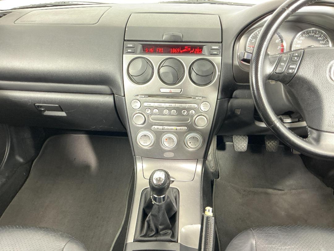 Photo '18' of Mazda Mazda6