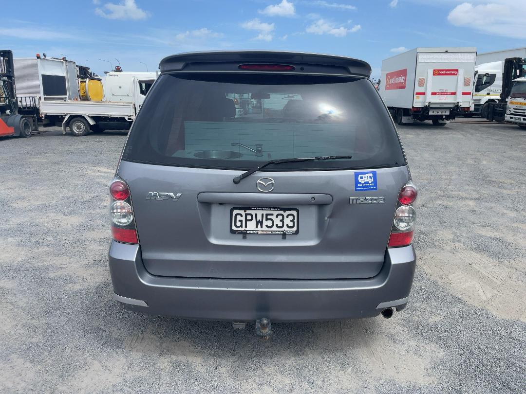 Photo '4' of Mazda MPV Motorhome