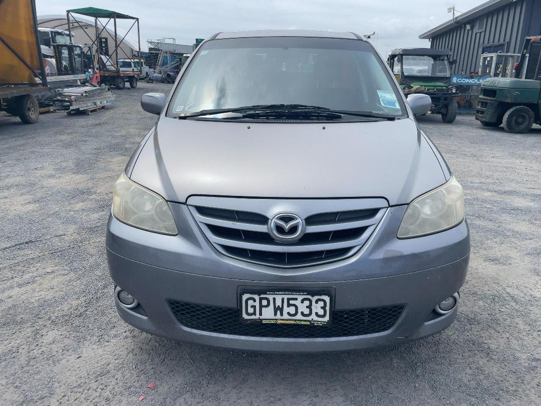 Photo '8' of Mazda MPV Motorhome