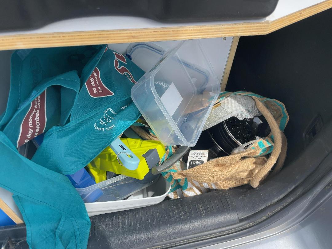 Photo '23' of Mazda MPV Motorhome