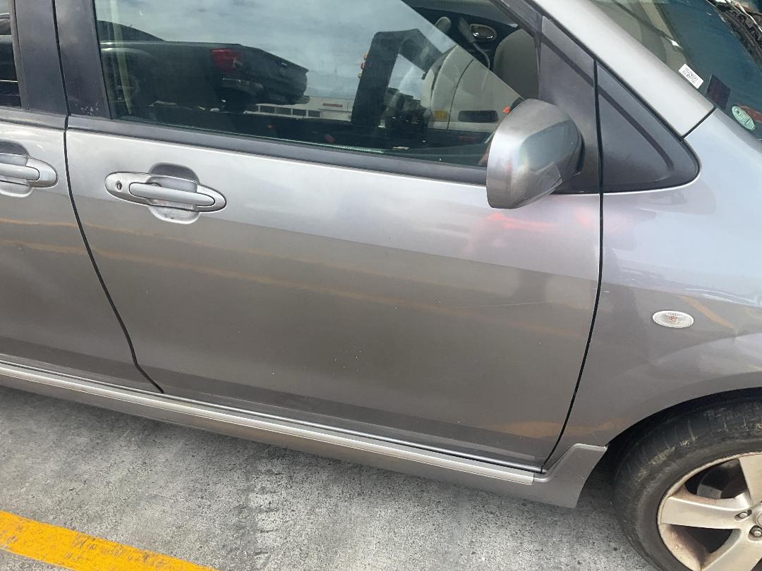 Photo '3' of Mazda MPV