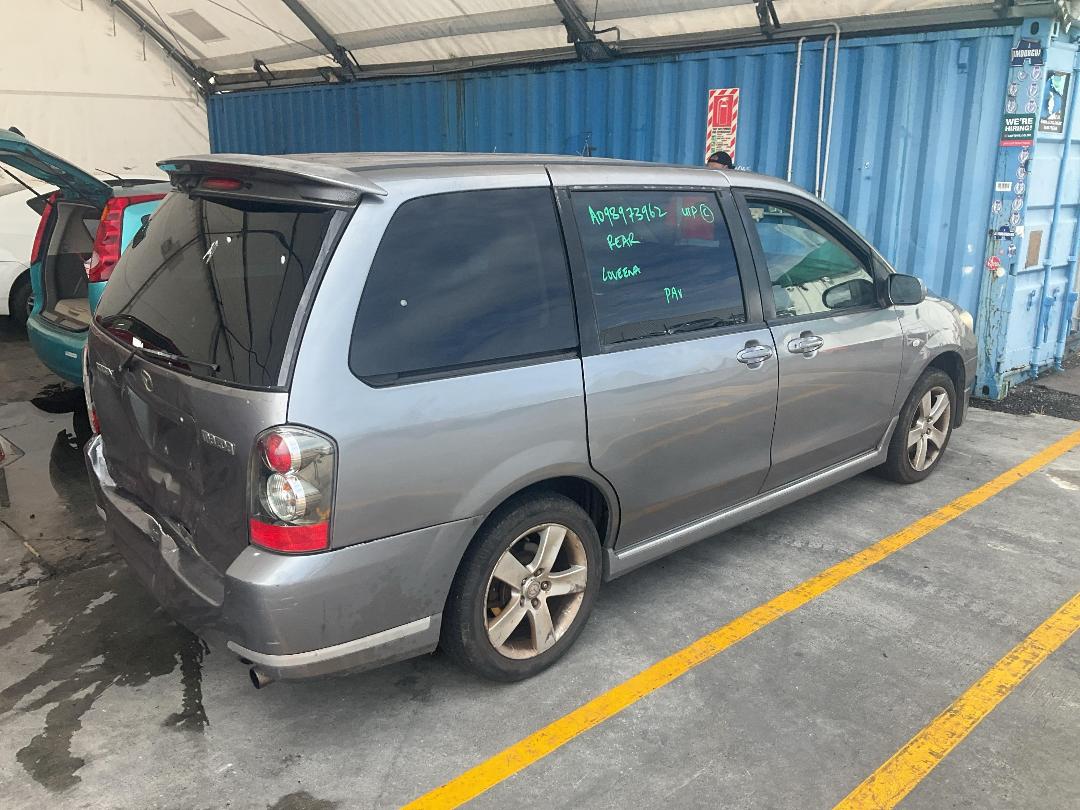 Photo '14' of Mazda MPV