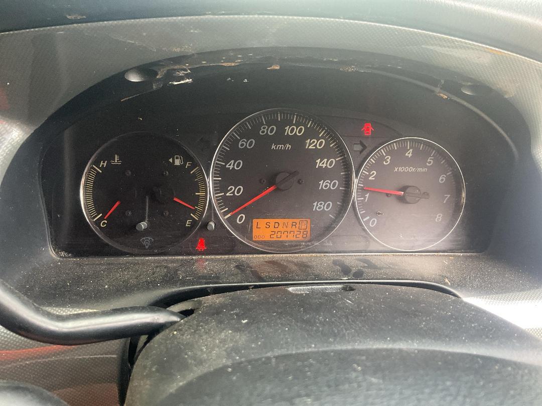 Photo '21' of Mazda MPV