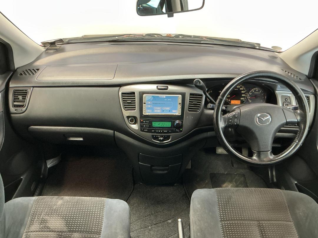 Photo '17' of Mazda MPV