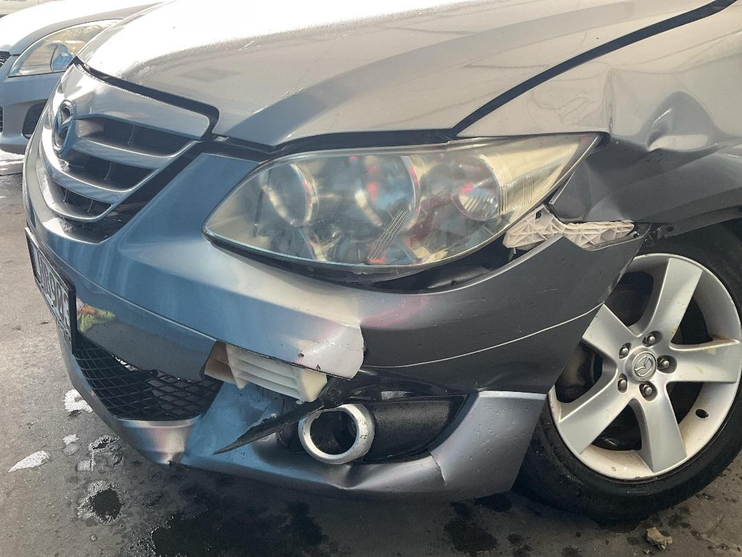 Photo '11' of Mazda MPV Photo '11' of Mazda MPV