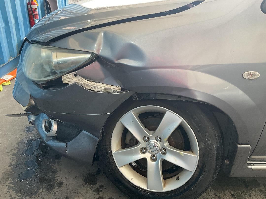 Photo '12' of Mazda MPV Photo '12' of Mazda MPV