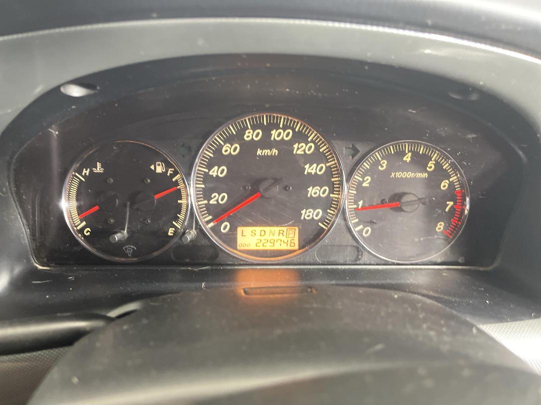 Photo '18' of Mazda MPV Photo '18' of Mazda MPV