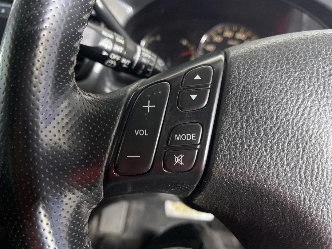 Photo '22' of Mazda MPV Photo '22' of Mazda MPV