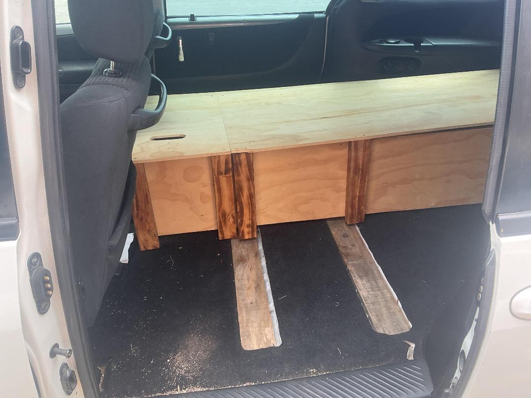 Photo '18' of Mazda MPV Photo '18' of Mazda MPV