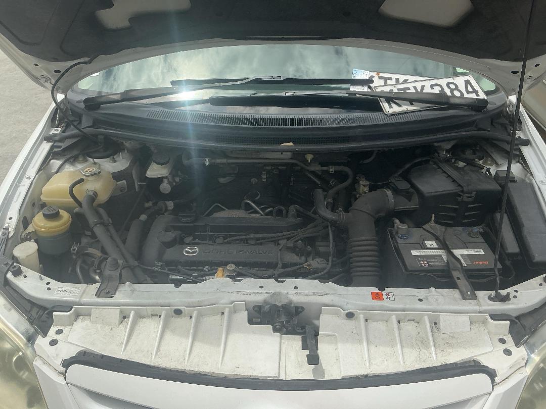 Photo '28' of Mazda MPV Photo '28' of Mazda MPV