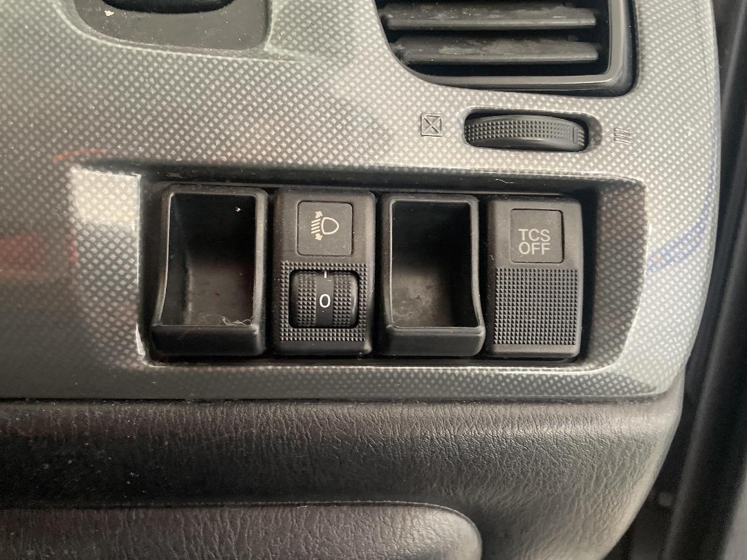 Photo '24' of Mazda MPV